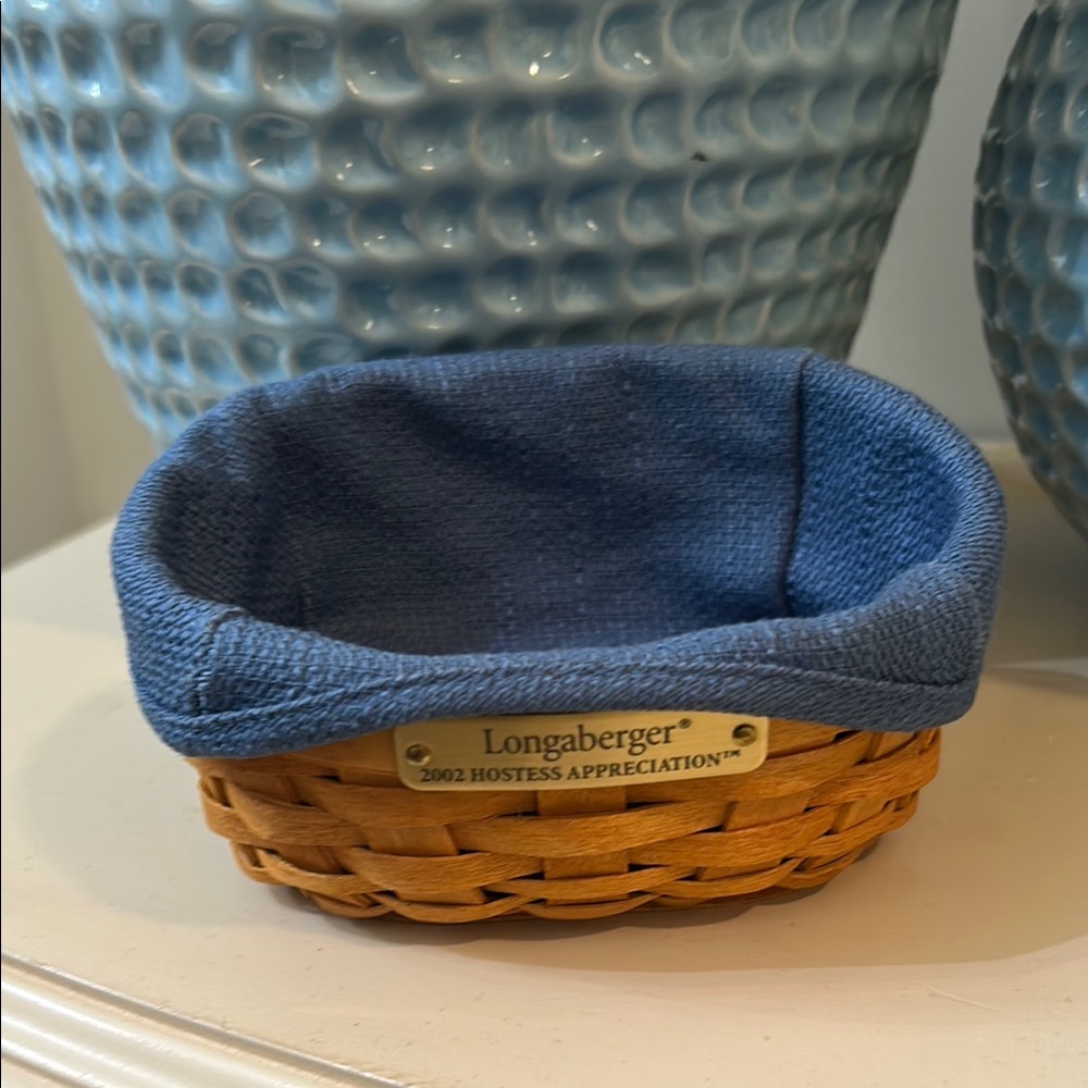 2002 Hostess Appreciation Longaberger Basket with Blue Fabric Liner